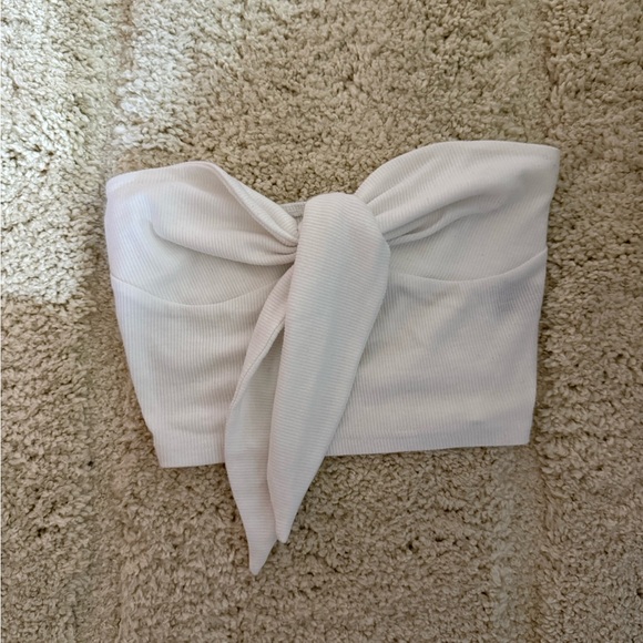 SHEIN White Knot Front Strapless Crop Top - Picture 1 of 1